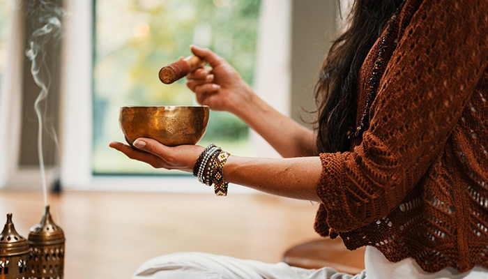 Special Announcement: Sacred Stream’s Laura Chandler Featured in Redfin Article: Why Your Home Doesn’t Feel Zen and How to Fix It, According to Experts
